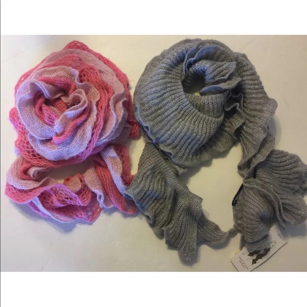 2/$20 Lot Of 2 Women Scarf Gray Pink Metallic Accent Curly Petal Layered